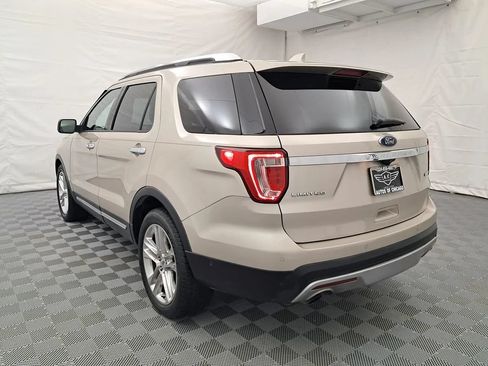 Used 2017 Ford Explorer Limited w/ Equipment Group 301A FWD image 6