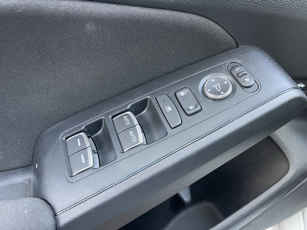 Used 2025 Honda Civic Sport image 11