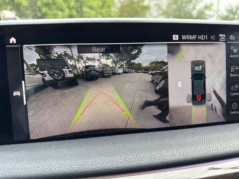 Used 2020 BMW 740i w/ Cold Weather Package RWD image 17