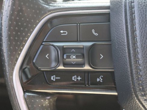 Used 2022 Toyota Tundra SR5 image 8