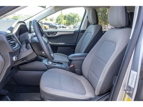 Used 2022 Ford Escape SE FWD image 15