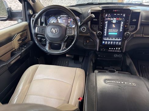 Used 2019 RAM 2500 Limited image 15