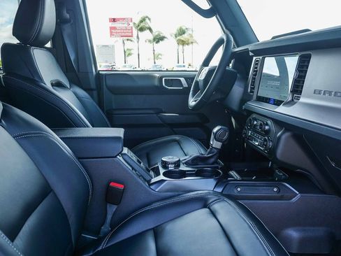 New 2026 Ford Bronco Outer Banks AWD/4WD image 16