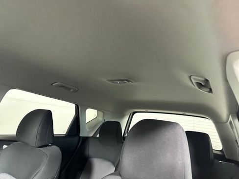 Used 2023 Kia Soul LX w/ LX Technology Package image 12