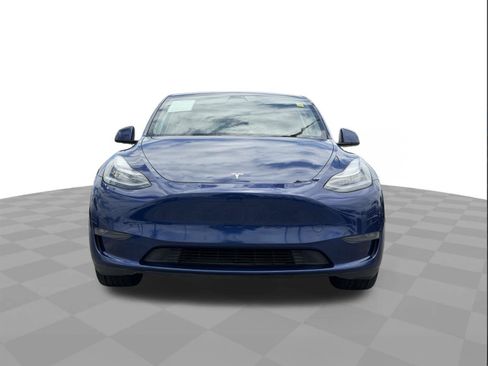 Used 2023 Tesla Model Y AWD image 2