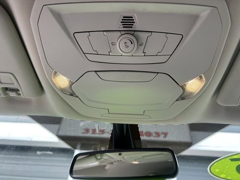 Used 2015 Ford Escape Titanium image 25