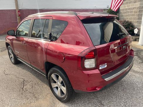 Used 2016 Jeep Compass High Altitude AWD/4WD image 7