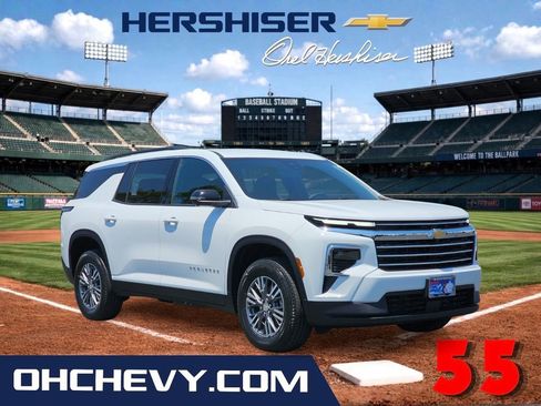 New 2026 Chevrolet Traverse LT w/ Driver Confidence Package FWD image 1