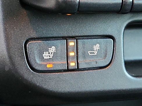 Used 2021 Chevrolet Colorado Z71 image 23