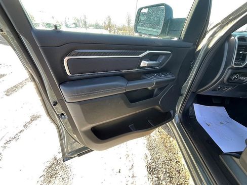 New 2026 RAM 1500 4x4 Crew Cab image 12
