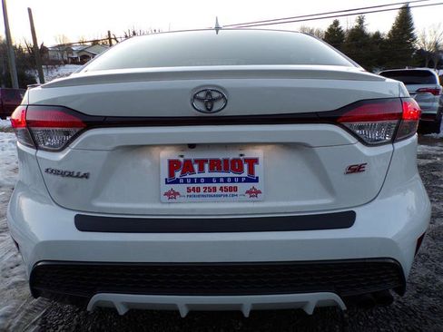 Used 2022 Toyota Corolla SE image 7