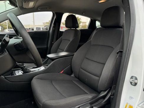 Used 2023 Chevrolet Malibu LS FWD image 27