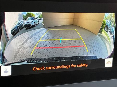 Used 2025 Toyota 4Runner SR5 image 17