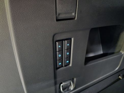 Used 2023 Ford Expedition Platinum image 51