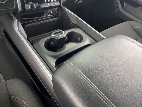 Used 2023 RAM 1500 Big Horn AWD/4WD image 32