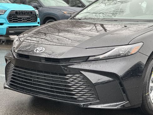 New 2026 Toyota Camry LE image 11