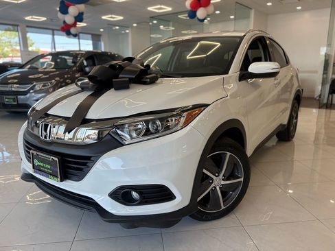 Used 2022 Honda HR-V EX image 1