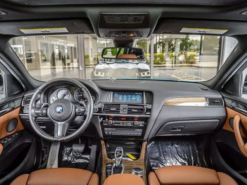 Used 2018 BMW X4 M40i AWD/4WD image 3