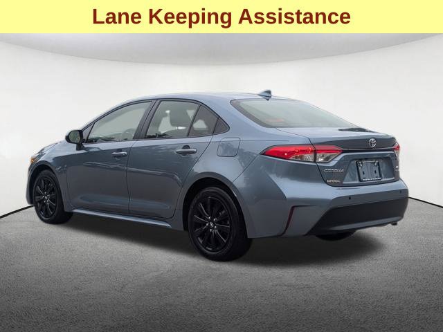 Used 2026 Toyota Corolla LE FWD image 5