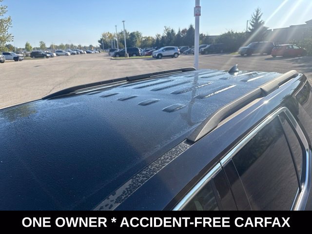 Used 2021 Chevrolet Traverse LT FWD image 46