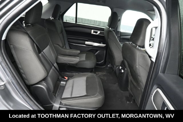 Used 2022 Ford Explorer XLT AWD/4WD image 9