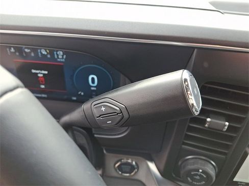 Certified 2025 Ford F250 Platinum image 15