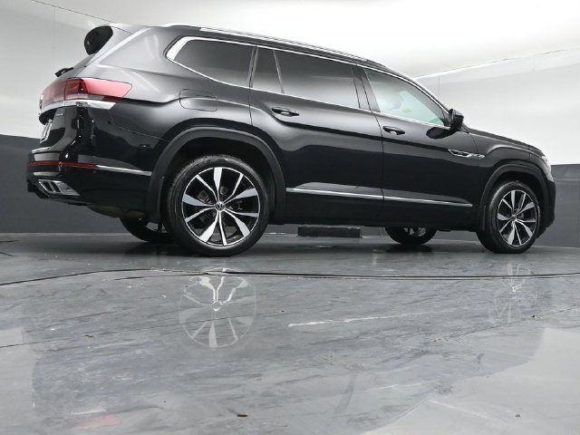Used 2024 Volkswagen Atlas SEL Premium R-Line AWD/4WD image 41