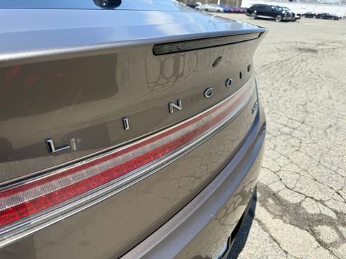 Used 2019 Lincoln MKZ Reserve w/ Reserve Plus Package AWD/4WD image 14