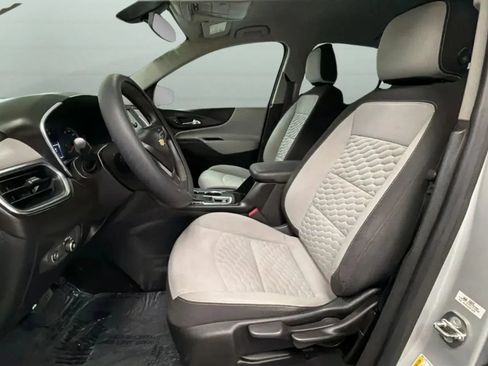 Used 2018 Chevrolet Equinox LS FWD image 20