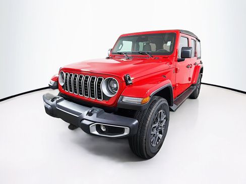 Used 2026 Jeep Wrangler Unlimited Sahara AWD/4WD image 3