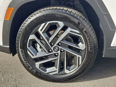 Certified 2025 Hyundai Tucson Limited image 13