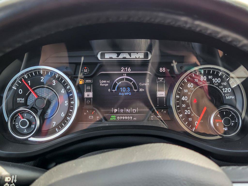 Used 2022 RAM 1500 Laramie AWD/4WD image 11