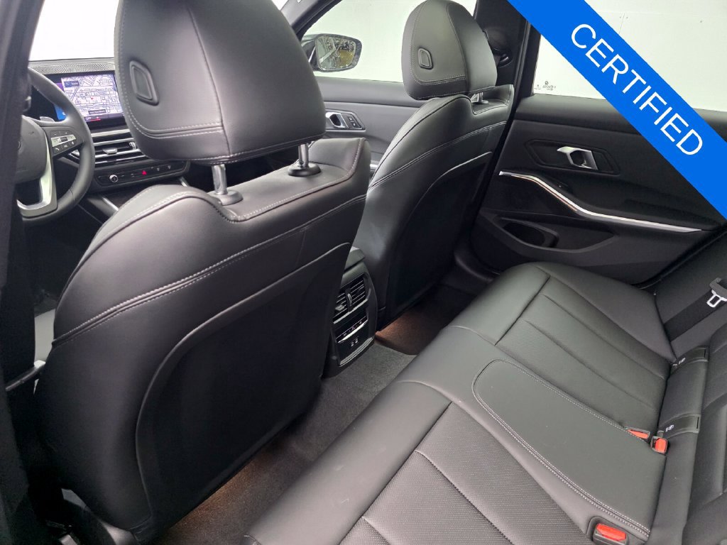 Used 2024 BMW 330i Sedan RWD image 15