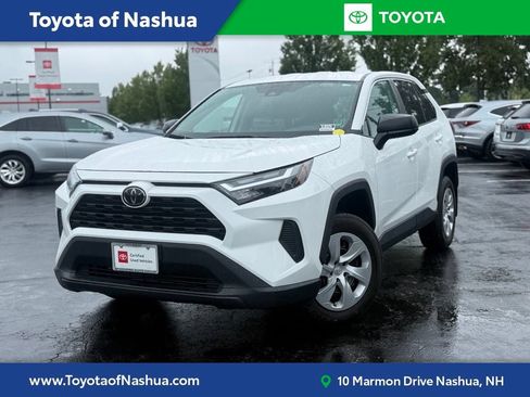 Used 2023 Toyota RAV4 LE AWD/4WD image 1