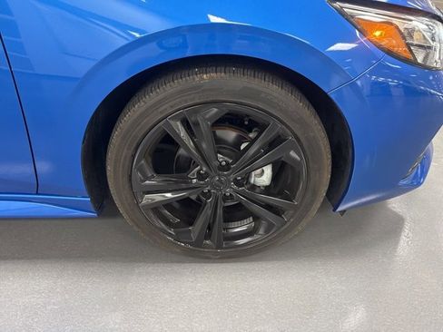 Used 2023 Nissan Sentra SR image 9