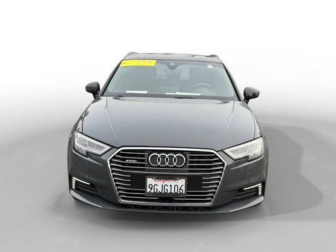 Used 2018 Audi A3 e-tron Prestige w/ Prestige Package FWD image 8