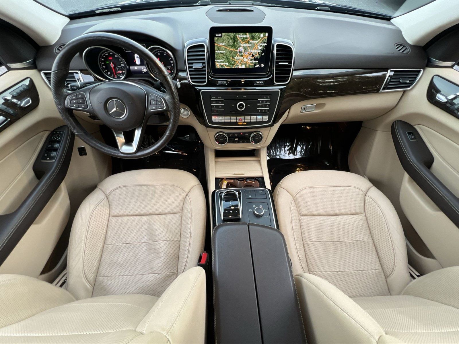 Used 2018 Mercedes-Benz GLE 350 4MATIC image 13