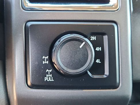 Used 2015 Ford F150 XLT w/ Equipment Group 301A Mid image 20