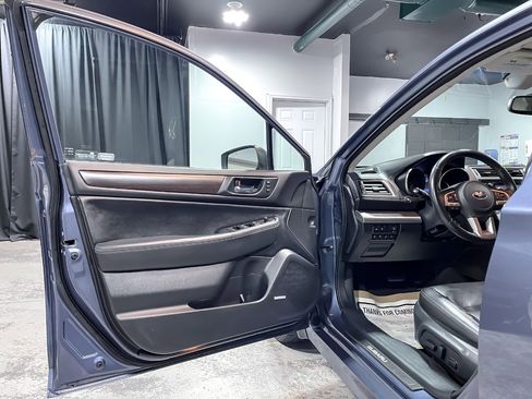 Used 2015 Subaru Legacy 2.5i Limited image 12