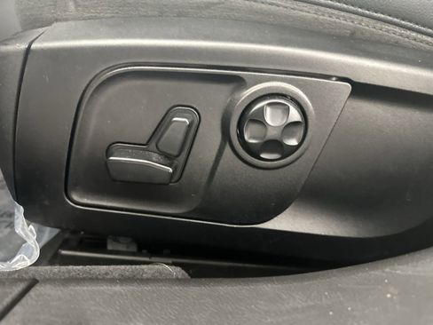 Used 2018 Maserati Ghibli RWD image 12