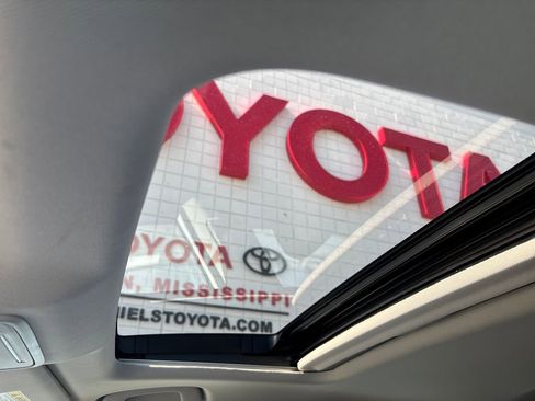 Used 2024 Honda Accord EX image 18