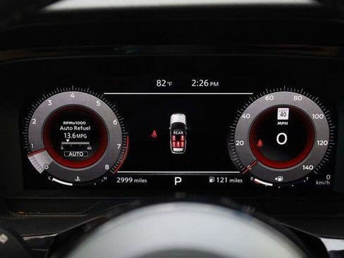 Used 2025 Nissan Pathfinder Platinum AWD/4WD image 14