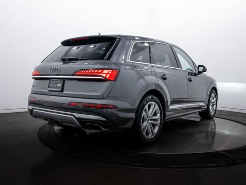 Certified 2025 Audi Q7 Premium Plus w/ Premium Plus Package image 4