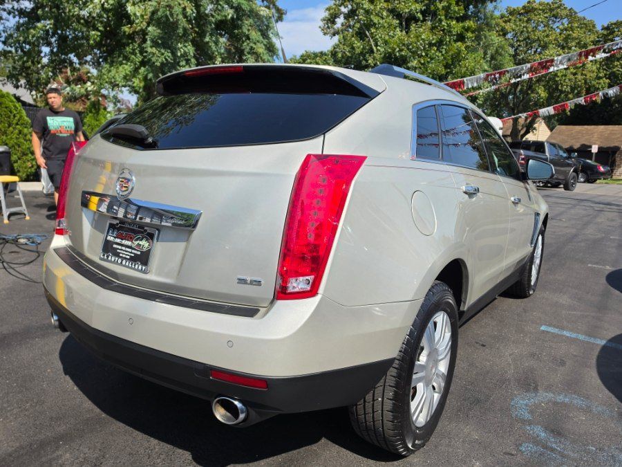 Used 2014 Cadillac SRX Luxury w/ Driver Awareness Package FWD image 3