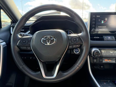 Used 2019 Toyota RAV4 XSE image 27