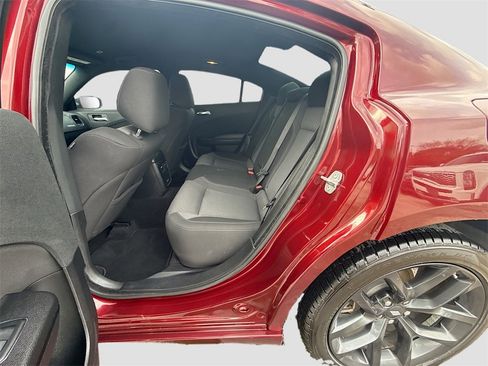Used 2022 Dodge Charger SXT w/ Blacktop Package image 22