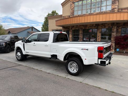 Used 2025 Ford F450 Platinum w/ Camper Package AWD/4WD image 35