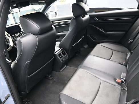 Used 2021 Honda Accord Sport image 35