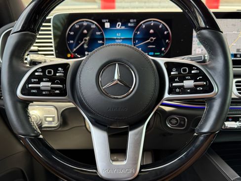 Used 2021 Mercedes-Benz Maybach GLS 600 4MATIC image 36