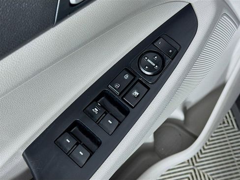 Used 2021 Hyundai Tucson Value image 19